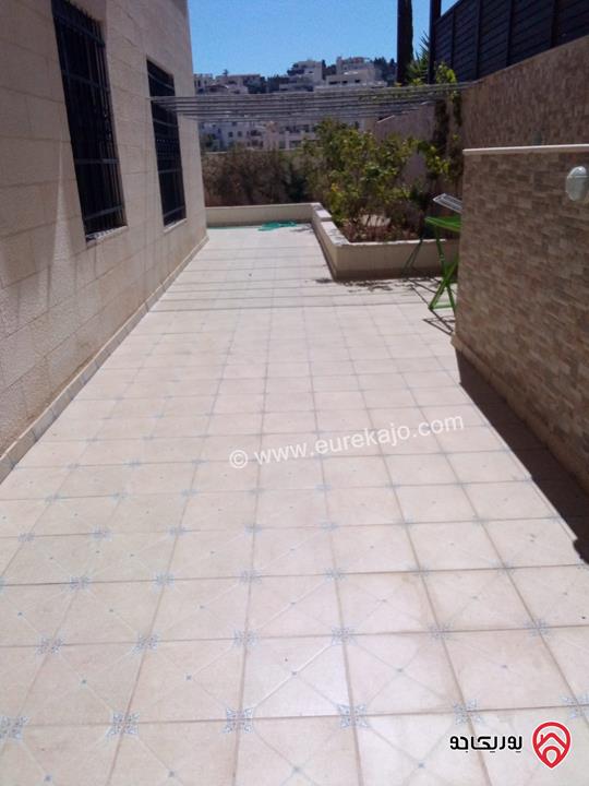 شقة ارضية مساحة 250 م للبيع في عمان - ديرغبار