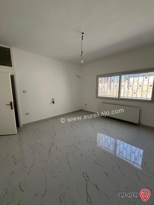 فيلا مساحة الارض 672م مساحة البناء 600م للبيع في عمان - دير غبار حي السهل 