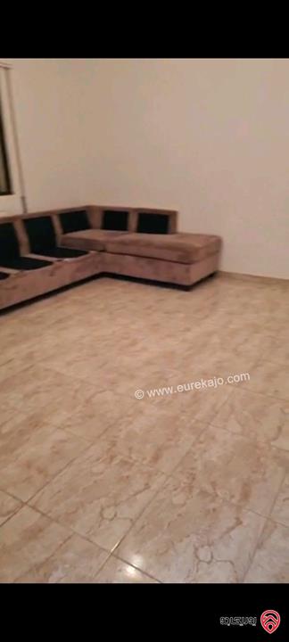 شقة طابق ثاني مساحة 150م للبيع في عمان - الجبيهة