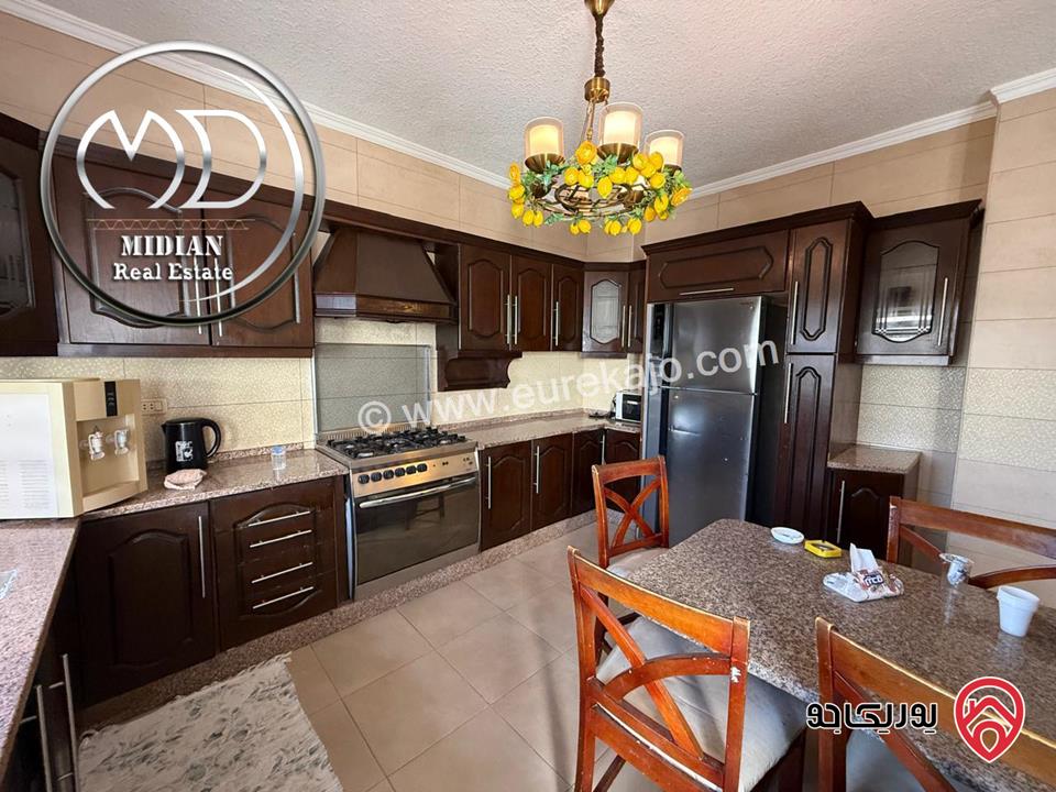 شقة مفروشة للايجار في عمان - ام السماق مساحة 210م طابق ثاني تشطيبات وديكورات فاخرة اطلالة جميلة