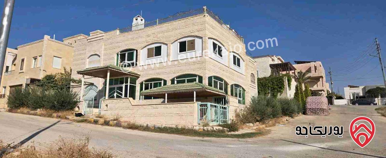 فيلا مساحة 650م على أرض 475م للبيع في عمان - أم البساتين