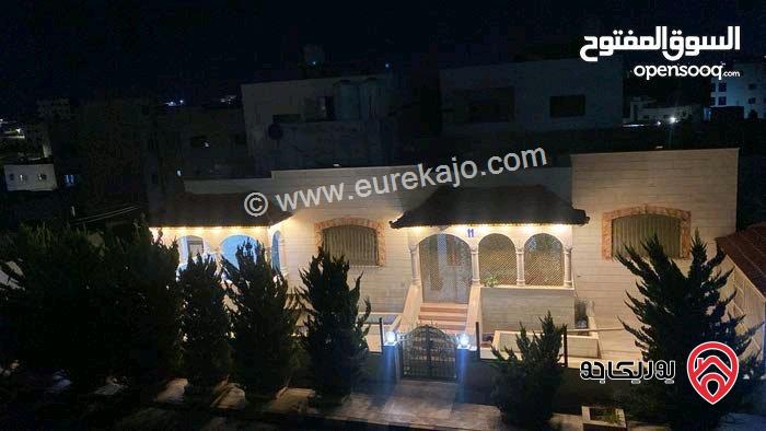 منزل مستقل مساحة 350م على أرض 500م للبيع في عمان - أبو علندا 