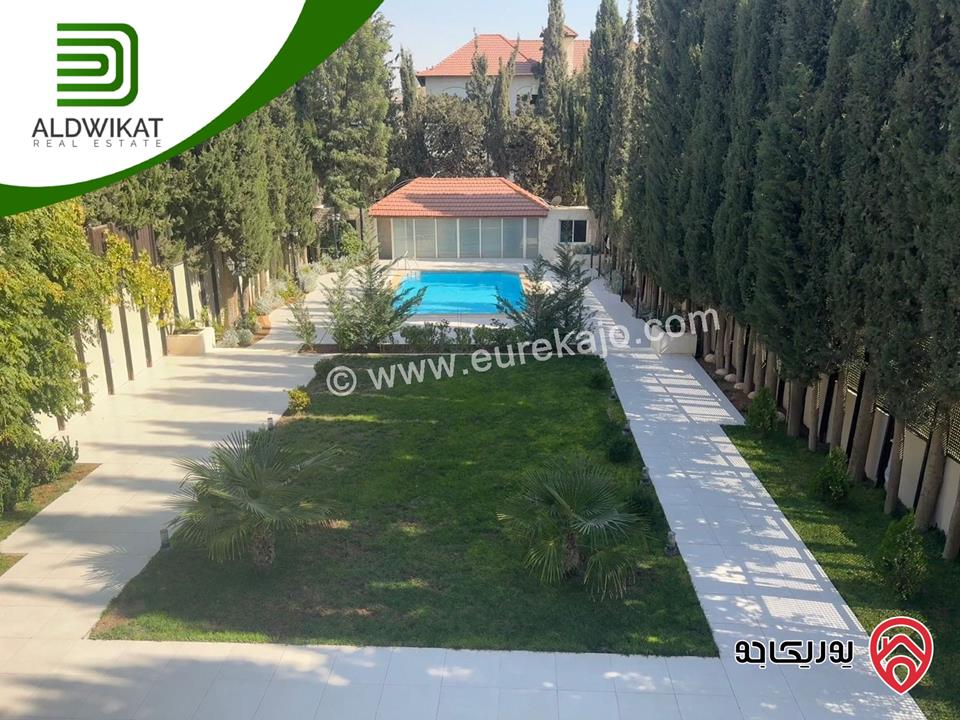 فيلا مستقلة للبيع في عمان - ام السماق مساحة الارض 1250م ومساحة البناء 670م ومساحة الحديقة 750م ومساحة الترس 200م