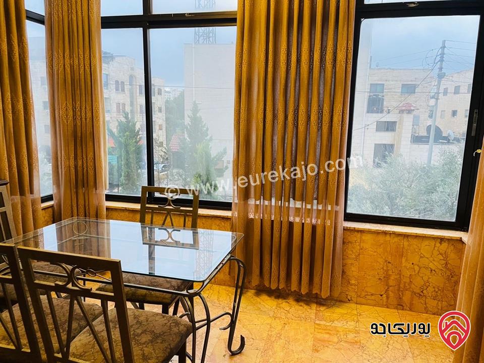 شقة مفروشة طابق اول من فيلا مساحة 150م للايجار مفروشة في عمان - الجبيهة 