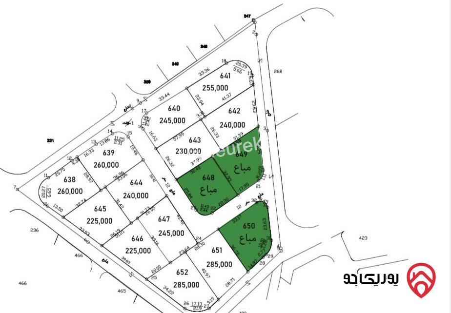 قطع أراضي المساحات من 1000 إلى 1100 م² للبيع في الحمر