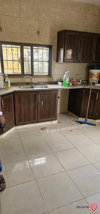 شقة تشطيب سوبر ديلوكس مساحة 100م للايجار في الزرقاء