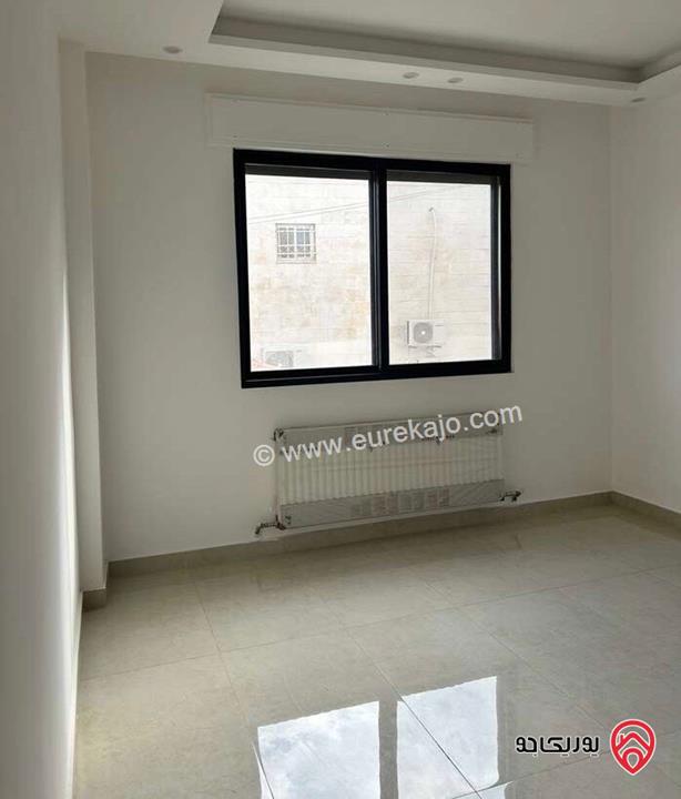 شقة طابق أرضي مساحة 250م للايجار في عمان - ضاحية الامير راشد 