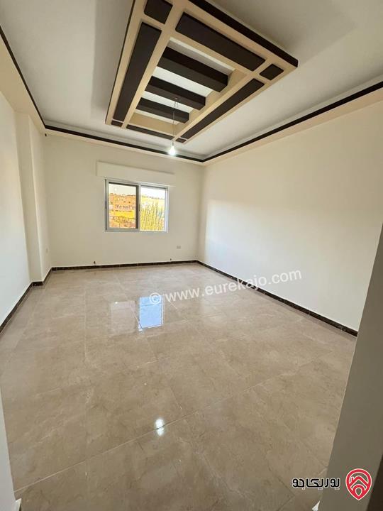 شقة فاخرة مساحة 185م طابق ثالث للإيجار في عمان - شفا بدران 