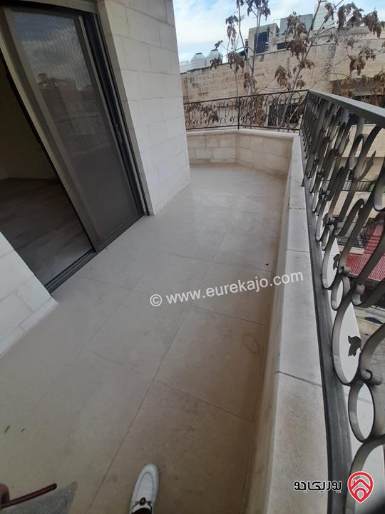 شقة طابق أول مساحة 175م للايجار في عمان - تلاع العلي 