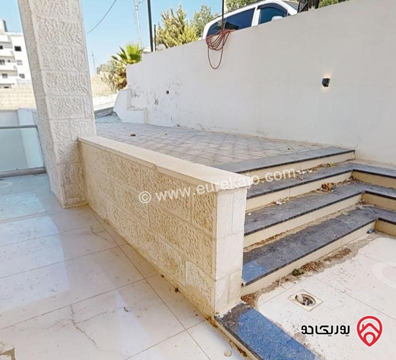 شقة فاخرة طابق ارضي مساحة 140م جديدة للبيع في عمان – الجبيهة
