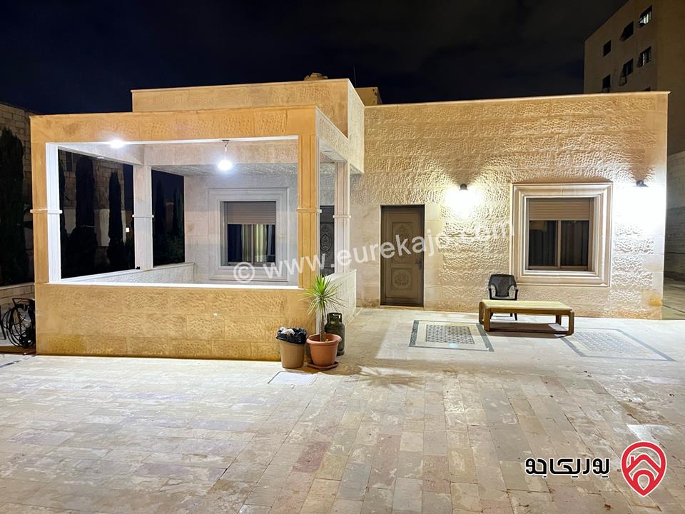 بيت مستقل شبه فيلا مساحة 251م على أرض 667م للبيع في عمان - طريق المطار ضاحية الامير علي