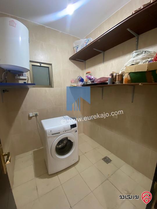 شقة فاخرة طابق ثالث 180م تشطيب سوبر ديلوكس للبيع في عمان - خلدا - العوجانية