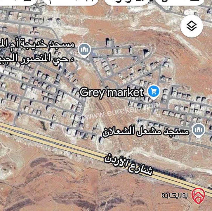 ارض مساحة 800م للبيع في عمان - الجبيهة ش. الاردن