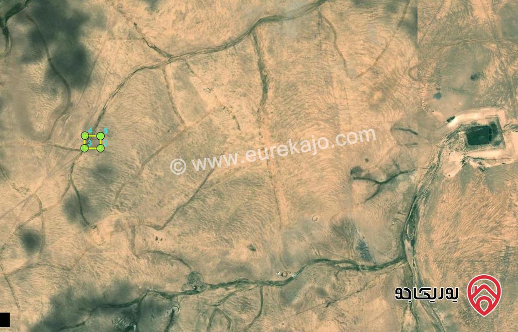 ارض مساحة 3445م قريبة على قصر عمرة للبيع من اراضي الموقر المديسيسات الوسطاني