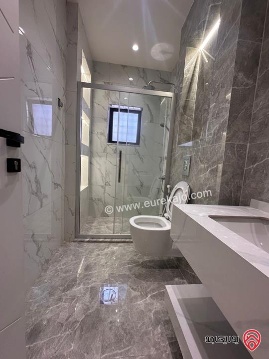 شقة طابق ثالث مساحة 165م للايجار في عمان - تلاع العلي 