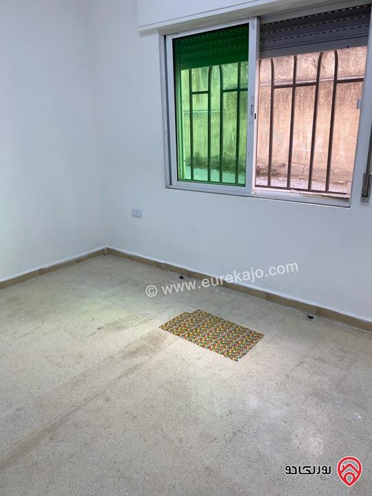 شقة أرضية مساحة 80م داخلي و 60م خارجي للبيع في عمان - صويلح