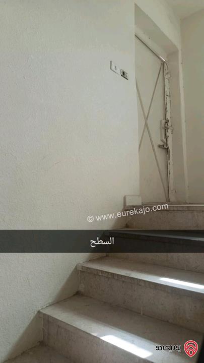 عماره للبيع في عمان - أم نوارة على مساحة أرض 400م 3 طوابق وروف بسعر مناسب 