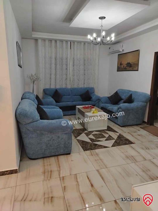 شقة مفروشة طابق أول مساحة 120م للايجار في عمان - الجبيهة 