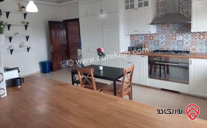 شقة مفروشة طابق أول مساحة 220م للايجار في عمان - مرج الحمام 