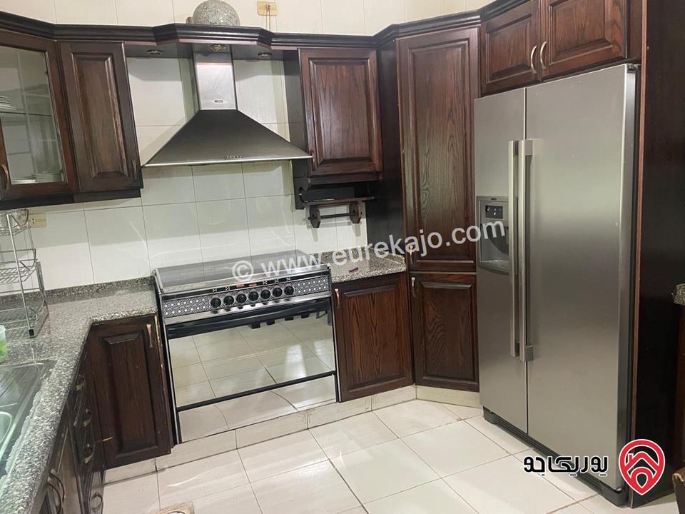 شقة أرضية مساحة 200م داخلي و 100م خارجي للايجار في عمان - ام السماق 