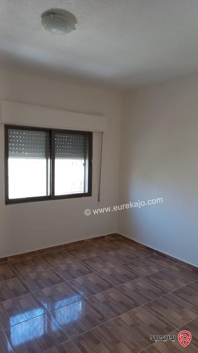 شقة طابق ارضي معلق مساحة 129م للبيع في عمان - الجبيهة 