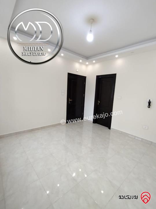 شقة جديدة للبيع في عمان - طابق ثاني ضاحية الرشيد مساحة 160م تشطيبات سوبر ديلوكس اطلالة جميلة بسعر مميز