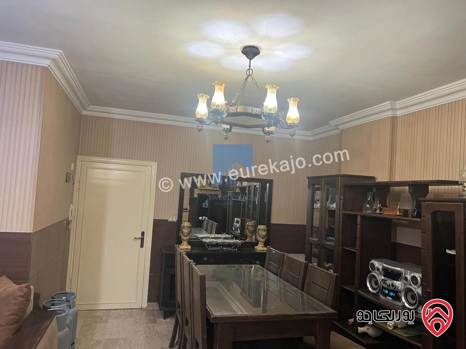 شقة فاخرة طابق اول 165م تشطيب سوبر ديلوكس للبيع في عمان - تلاع العلي