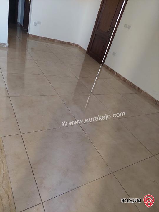 شقة طابق أول مساحة 100م للايجار في عمان - دير غبار