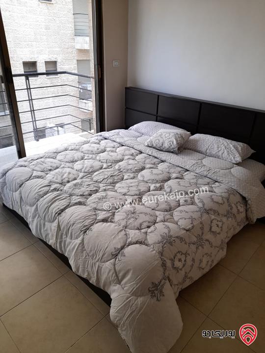 شقة مفروشة أرضية مساحة 130م داخلي و 40م خارجي للإيجار أو للبيع في عمان– الدوار الرابع