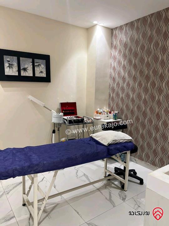 صالون سيدات مساحة 150م للبيع في اربد شارع ابو راشد