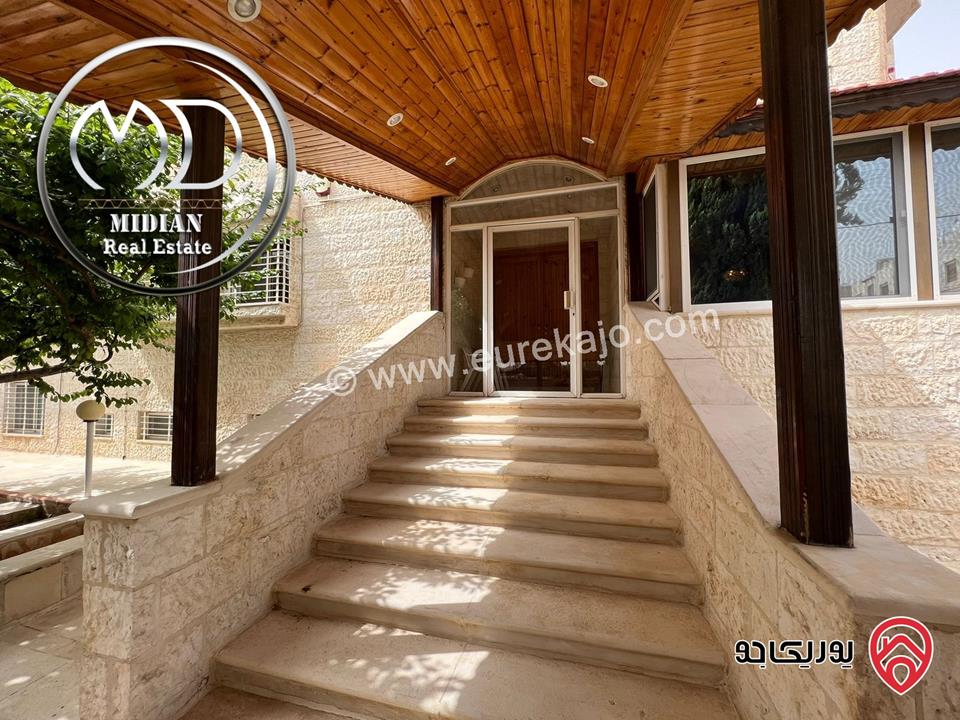 شقة دوبلكس ارضية طابقية فاخرة للبيع في عمان - خلدا مساحة 500م مع ترسات وحدائق 400م مع مسبح داخلي تصلح تجاري