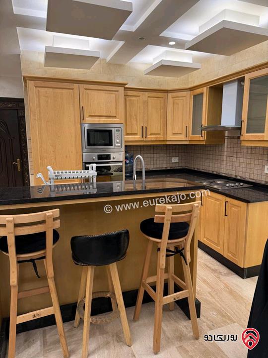 روف مساحة 100م مع جاكوزي للإيجار في عمان - الرابية 