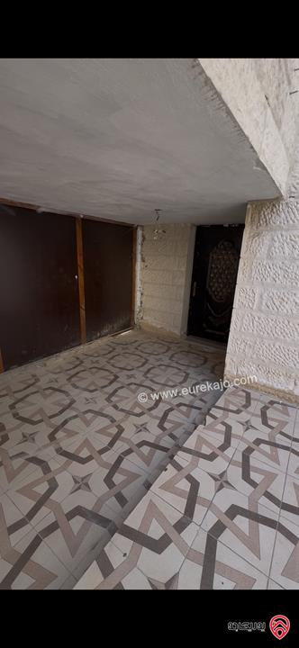 شقة طابق ارضي مساحة 120م للبيع في عمان - ابو علندا