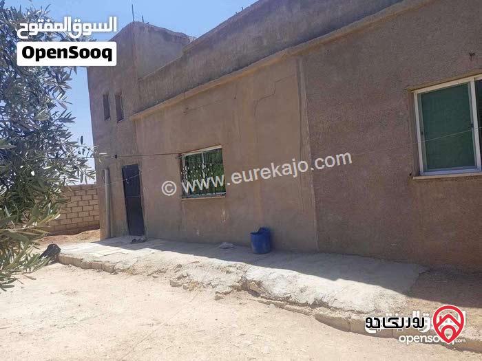 منزل مستقل مساحة 160م على أرض 1050م للبيع في محافظة المفرق - الباعج