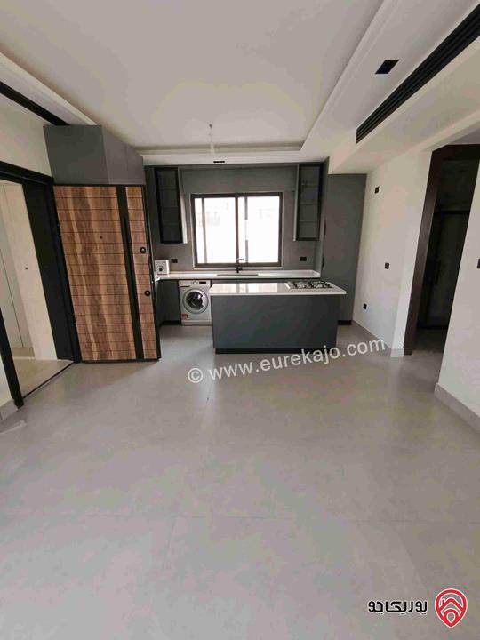 شقة سوبر ديلوكس مساحة 100م طابق ثاني للإيجار فارغة في عمان - ضاحية الامير راشد