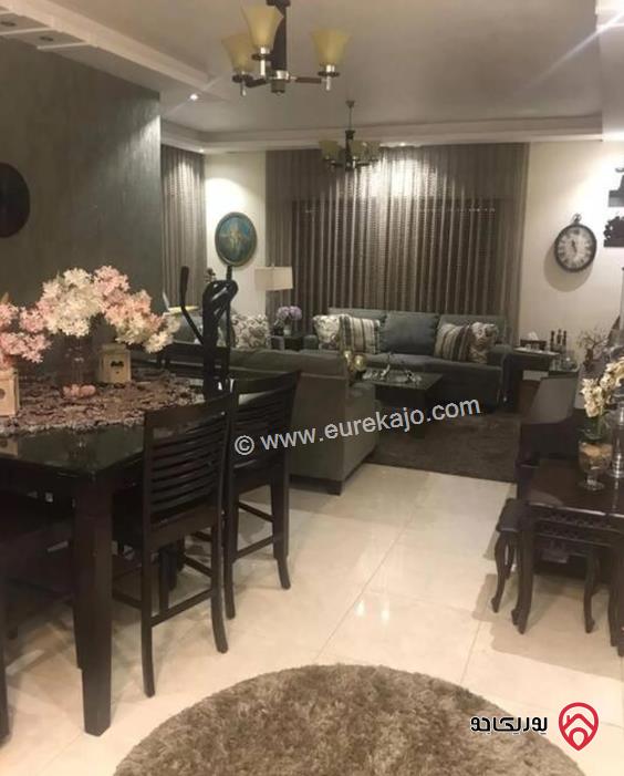 شقة مساحة 145م طابق أول للبيع مفروشة في الياسمين 