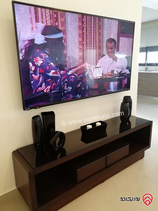 شقة مفروشة مساحة 102م داخلي و 70م خارجي للايجار في عمان - عبدون من المالك مباشرة