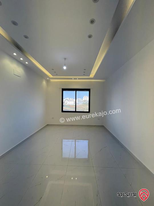 شقق طابق اول و ثاني مساحة 137م للبيع في عمان - البنيات