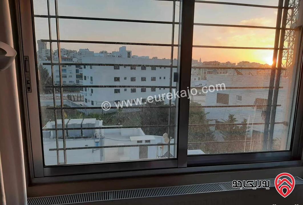 شقة طابق ثالث مساحة 140م للبيع في عمان - حي الصحابة