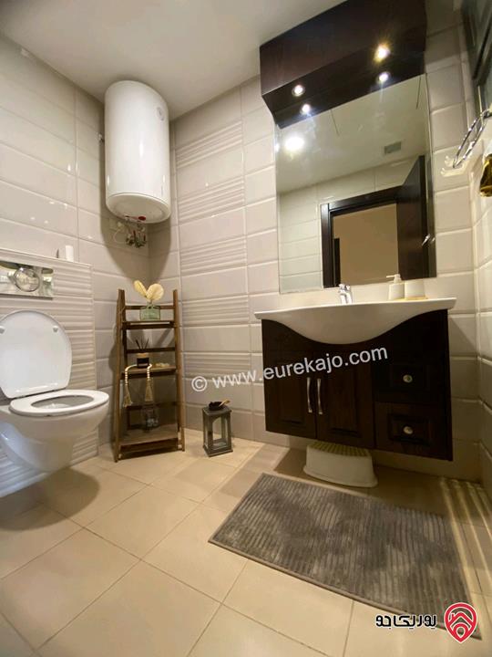 شقة مفروشة فاخرة مساحة 110م طابق ثالث للإيجار في عمان - دير غبار