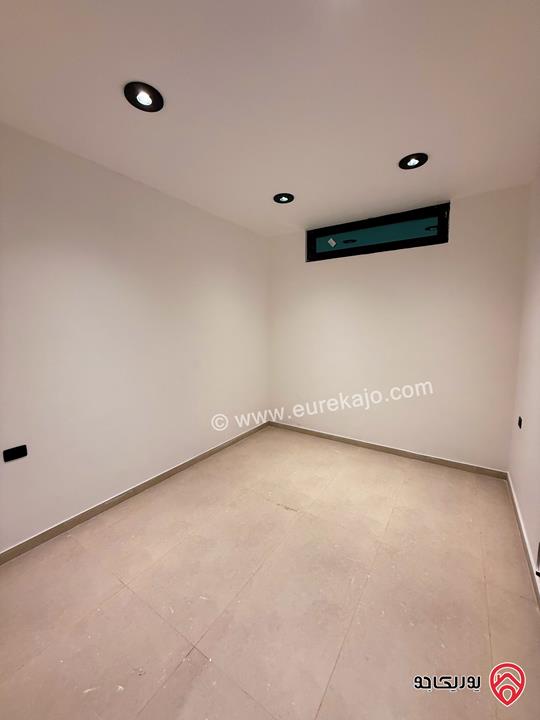 شاليه مساحة الأرض 500م والبناء 124م للبيع في جرش - الكفير