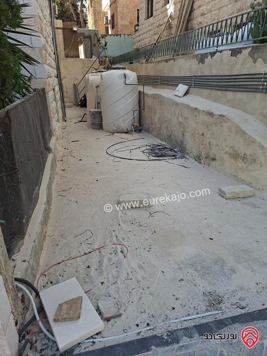 شقة ارضية مساحة 122م للبيع في عمان - جبل اللويبدة  