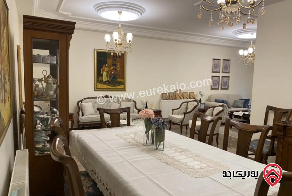 شقة مساحة 200م طابق شبه أرضي للبيع في خلدا 