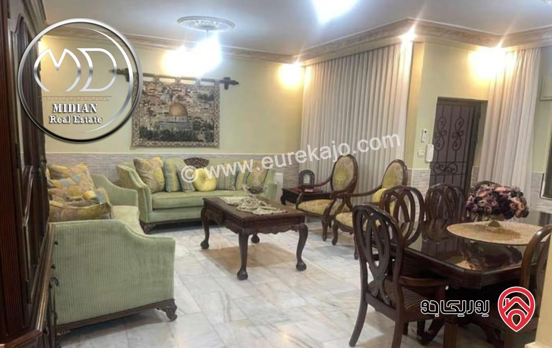 شقة شبه ارضي مفروشة للايجار في عمان - الصويفية مساحة 180م مع ترس 120م تشطيبات و فرش سوبر ديلوكس