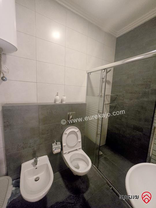 شقه تسوية مساحة 160م داخلي و 150م خارجي للإيجار مفروشة في عمان - خلدا