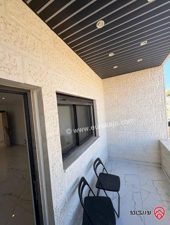 شقة مساحة 150م طابق أول للبيع في عمان - الجبيهة خلف ديوان آل الصمادي 