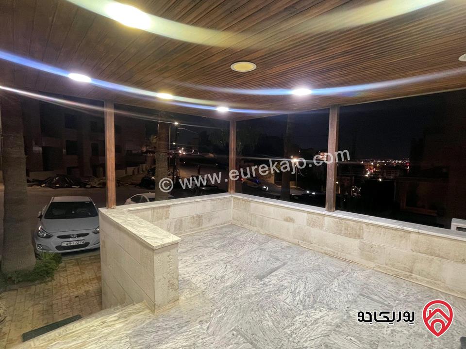 شقة أرضية مساحة 400م للبيع في عمان - خلدا