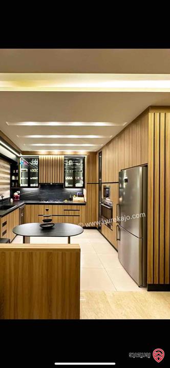 شقة دوبلكس طابق ثالث مع روف مساحة 250م للبيع في عمان - ابو علندا