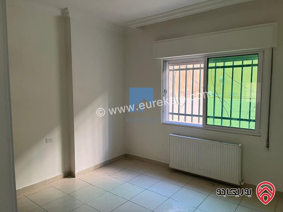 شقة شبه أرضية مساحة 143م داخلي مع ترسات 100م للبيع في عمان - عرقوب خلدا