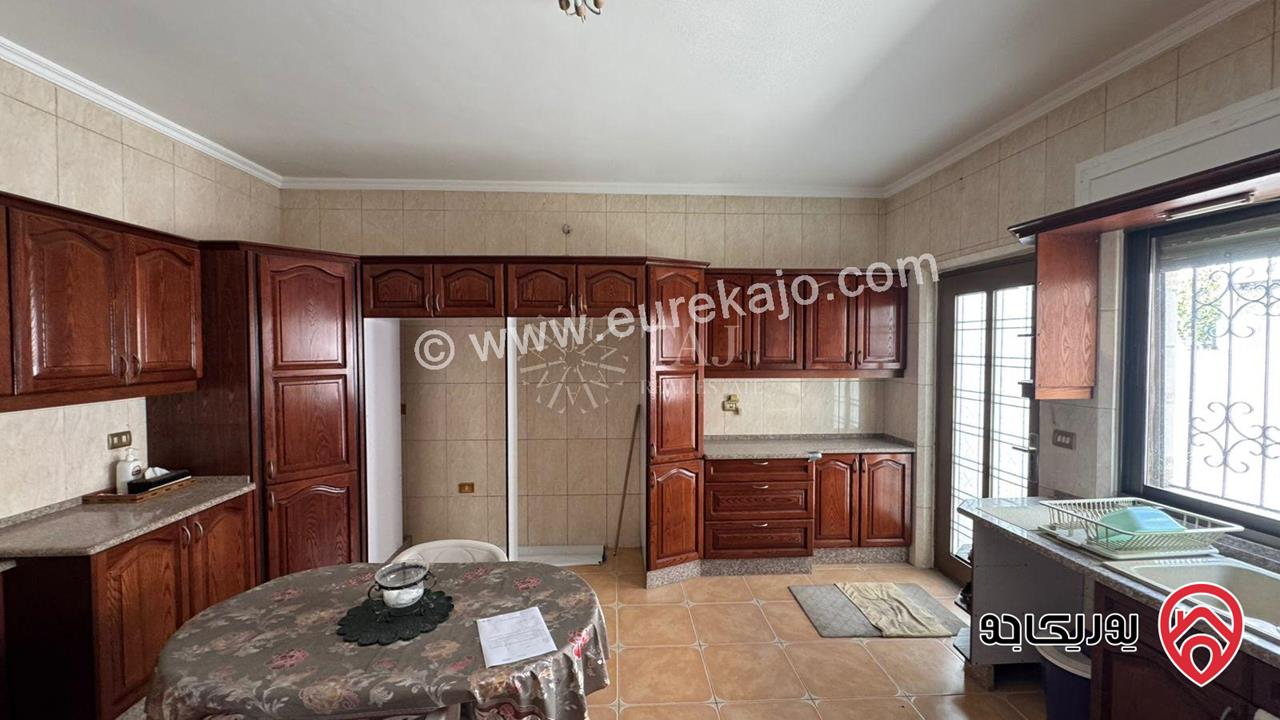 فيلا مميزة مساحة الارض 500م مساحة البناء 600م  للبيع في عمان - ضاحية النخيل